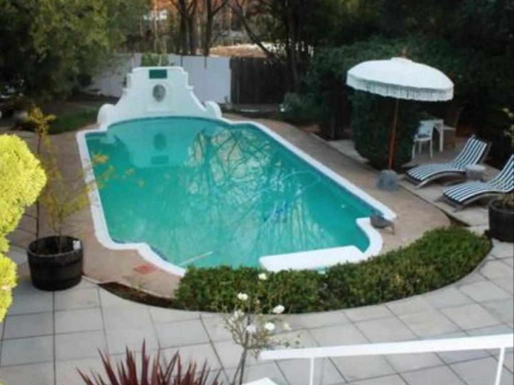 La Belle Guest House Блоемфонтейн Екстериор снимка